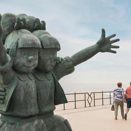 Amazing On The First Floor *